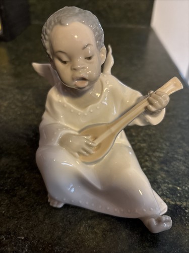 Lladro figure angel 4537 - angel,