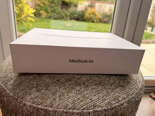 Mac book air 2020 - mac, box