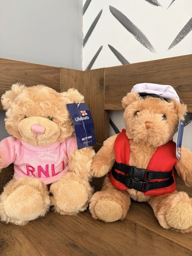 Rnli lifeboats bobby coxswain - rnli,