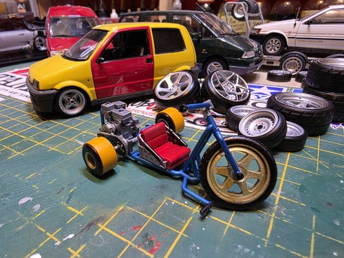 Scale drift trike diorama - scale,