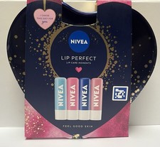 NIVEA Lip Perfect Lip Balm Set