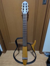 Yamaha SLG-100N Silent Guita