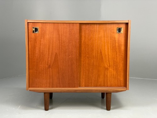 Vintage 1970s teak cabinet - vintage,