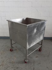 Stainless steel 132 gallon