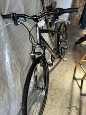 Halfords Apollo Guru Mens Hybrid Bike Bicycle Large 21” Frame 18 Gears (3x6)