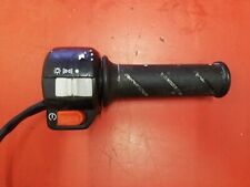 PEUGEOT VIVACITY 100CC 2003 R/H SWITCHGEAR & TWISTGRIP (READ DESCRIPTION)