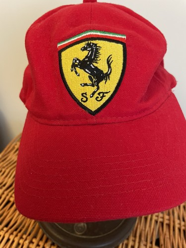 Official ferrari red cap early - ferrari,