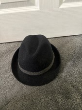 Men’s Vintage Hat Dunn & Co Black With Grey And White Band.