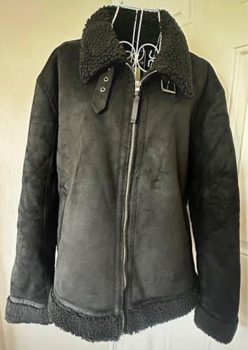 Red herring men black - red,