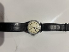 Lovely vintage 1940's Roamer