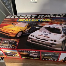 C672 Escort Rally Set Scalextric