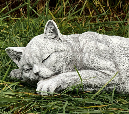 Concrete kitten statue outdoor - concrete,