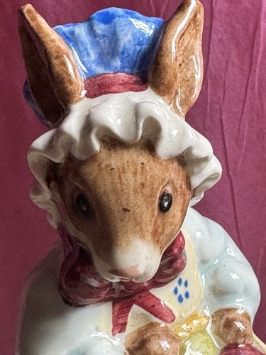 Royal doulton mrs bunnykins - royal,