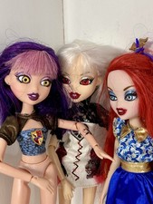 Bratzillaz  Bratz Dolls x 3 ~