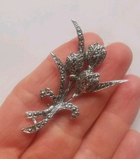 Vintage Marcasite Flower Brooch R7M