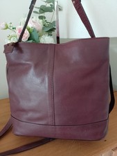 Clarks Burgundy Leather  Hand/Crossbody Bag In Very Good Condition