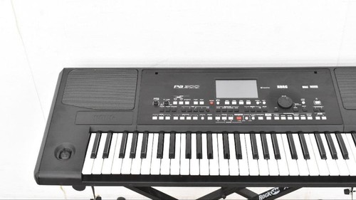 Korg pa300 key arranger - korg,