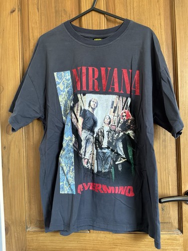 Nirvana nevermind shirt kurt - nirvana,