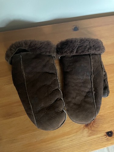 Women brown sheepskin - , mittens