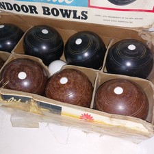 Modernite NZ Indoor Bowls Set