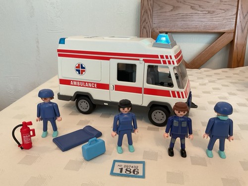 Playmobil 3925 ambulance - playmobil, +