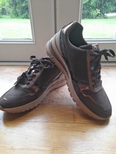 Tamaris ladies trainers, size 41 (7.5), BNWT, brown with copper embellishments