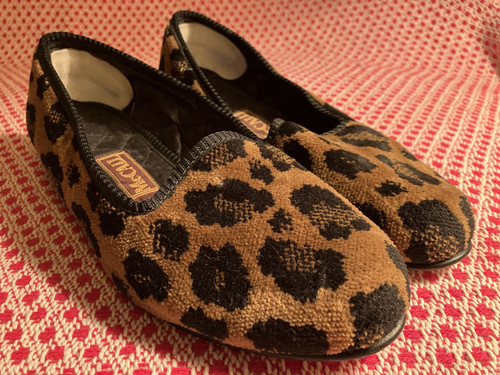 Vintage mccall leopard print - mccall,