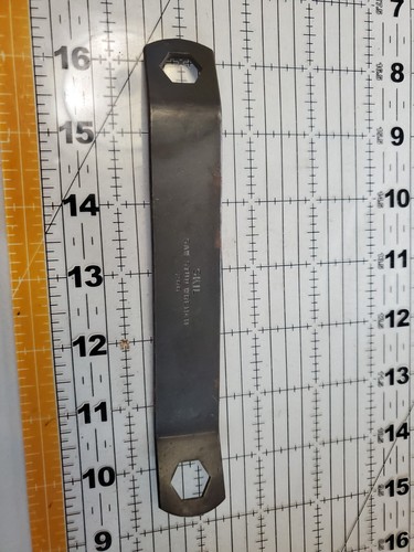 Skil 266 saw stud wrench - saw,
