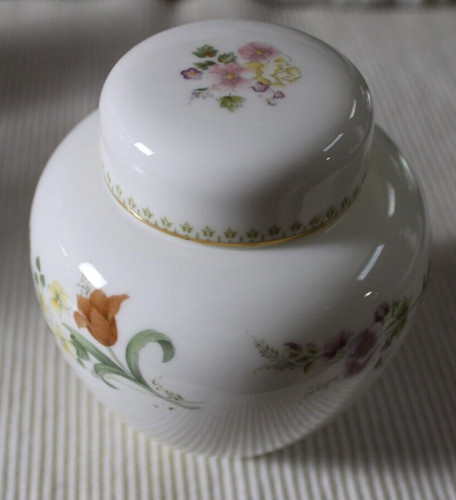 Vtg wedgewood bone - vtg,