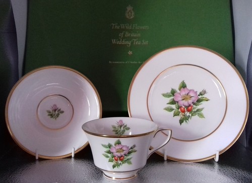 Royal worcester trio - worcester,