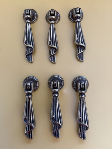 Vintage style tassel - 6x,
