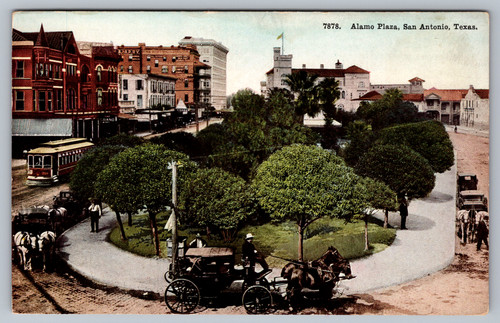 Postcard alamo plaza - postcard,