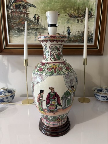 Chinese large table lamp - table, size