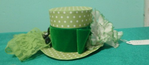 Green paper fascinator - green,