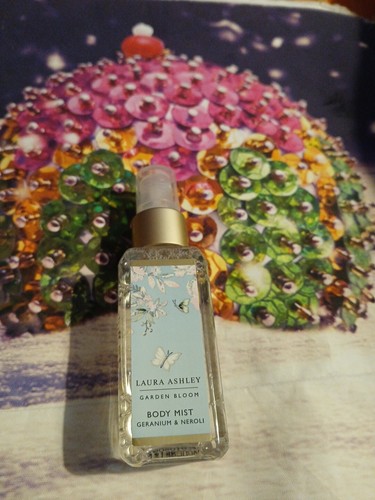 Laura ashley garden bloom - ashley,