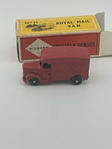 Vintage budgie royal - no.11,