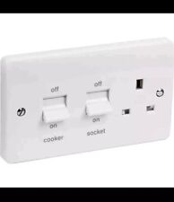 MK White Gloss White Cooker