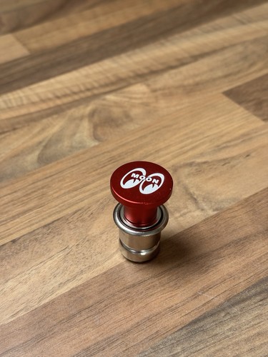 Mooneyes cigarette lighter - lighter, car