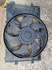 2005 Mercedes Benz C W203 220 CDI Electric Radiator Cooling Fan A2035400688