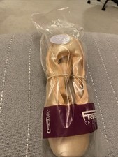 Freed soft pointe  Pink Leather Ballet Shoe Size  5.5 brand new