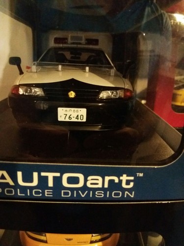 Autoart nissan skyline - autoart, 1/18