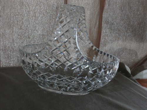 Cut crystal tall rose - 7.5",