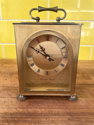 Eurastyle quartz brass - eurastyle,