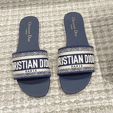 Women slippers embroidered - slippers,