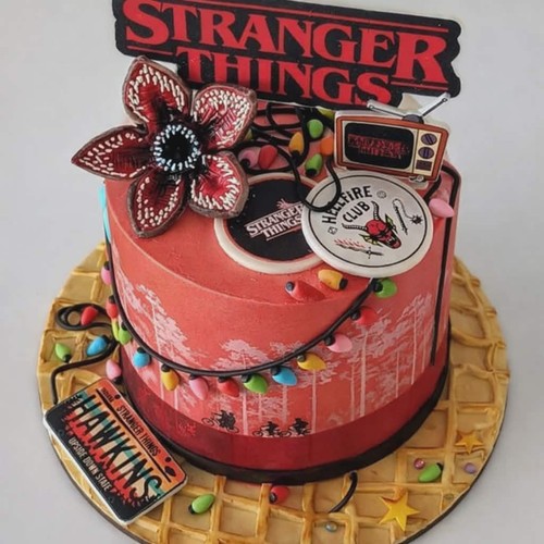 Stranger things cake topper - stranger,