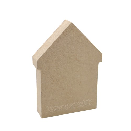 Free standing wooden beach hut - free,