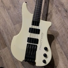 PHILIP KUBICKI Factor Bass