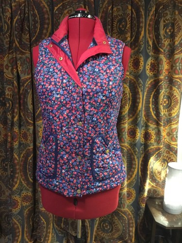 Country rose quilted gilet - country,