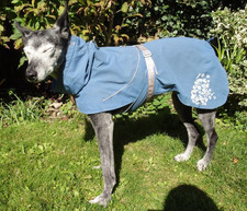 Hurtta Waterproof coat 47cm - 52cm,  19" - 21" Used