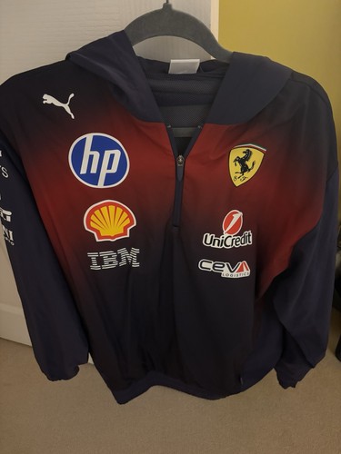 Ferrari formula hooded - f1,